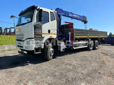 Бортовой FAW CA3250 с КМУ DONGYANG SS2036