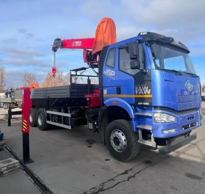 Бортовой FAW CA3310 с КМУ HORYONG HRS216