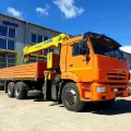 Бортовой КАМАЗ 43118 (6х6) с КМУ XCMG SQS200-6, двигатель Cummins, спальное место — фото с Авито